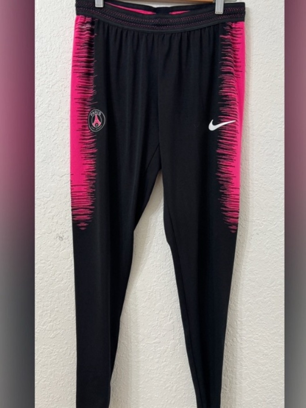 Nike Paris PSG aeroswift vaporknit strike black pink soccer football pants